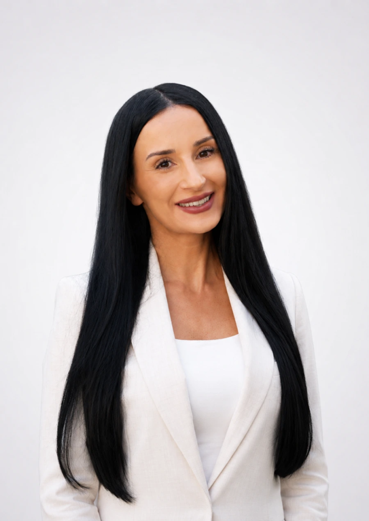 Julie Strnak Image